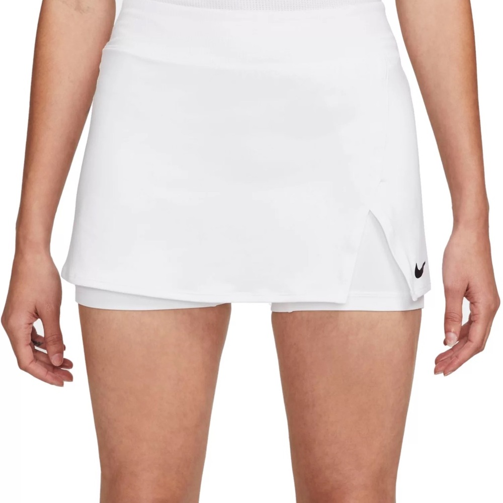 Nike Women's NikeCourt Dri-FIT Victory Tennis Skirt